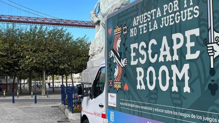 Santurtzi acoge una Escape Room contra la ludopatía: «La industria del juego tiene mucho poder»