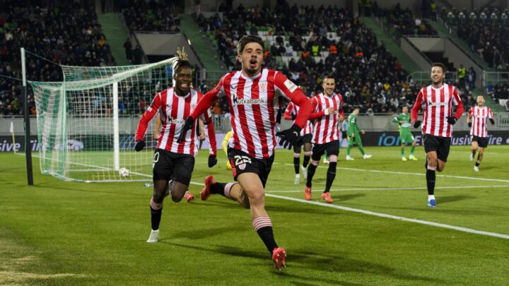 El Athletic remonta en dos minutos ante el Ludogorets