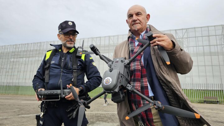 Barakaldo incorpora dos drones para reforzar la vigilancia de la Policía Local