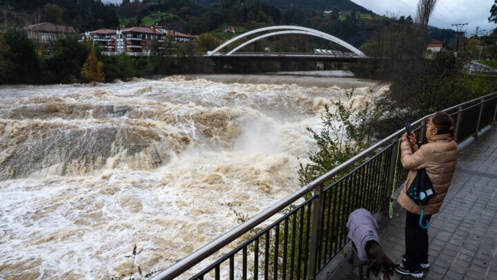 El temporal aumenta las reservas de los embalses vascos