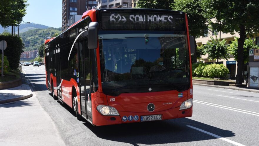 El transporte urbano por autobús aumenta un 12,5% en octubre en Euskadi