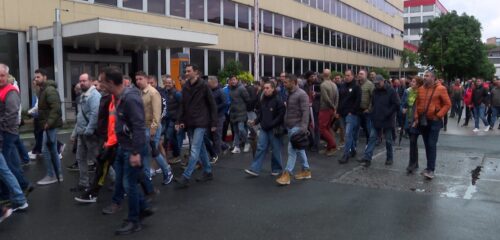 Trabajadores de Bridgestone Basauri han convocado tres nuevas jornadas de huelga para los días 8, 10 y 12 de mayo.