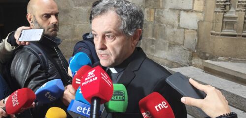 Monseñor Joseba Segura, obispo de Bilbao, ha valorado con ilusión la elección del nuevo Papa, León XIV, Robert Francis Prevost.