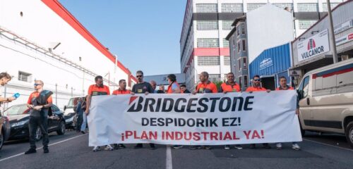La planta de Bridgestone en Basauri (Bizkaia) ha registrado 234 solicitudes de baja voluntaria, dos más de las 232 previstas en el ERE.
