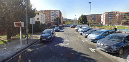 Las Fiestas de San Adrián traerán consigo cortes puntuales y ocupaciones de aparcamiento en este barrio de Bilbao durante los próximos días.
